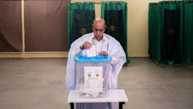 محمد ولد الغزواني يفوز بفترة رئاسية جديدة في موريتانيا وسط تحديات محلية وإقليمية